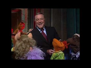 The Muppet Show - 501: Gene Kelly - “Singin’ in the Rain” Melody (1980)