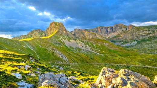 Il monte Denali domina il Denali State Park in Alaska