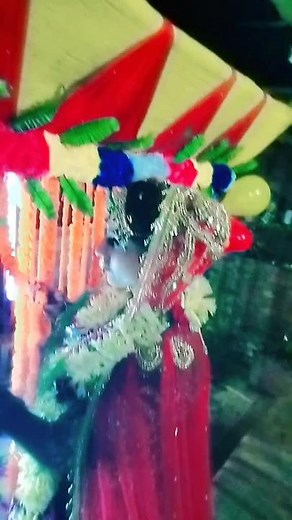 Traditional Indian Bridal Ceremony in Vibrant Attire