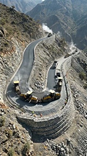 Extreme Mountain Road Construction Time Lapse #timelapse #automobile #satisfying #heavycivil