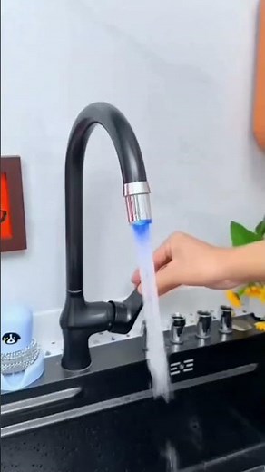 Automatic Color Change LED Faucet 🚿 Stylish & Water-Saving Aerator