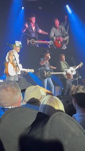 Having a blast at Tamworth! Catching up with a few Damn Good Mates! | The Wolfe Brothers