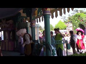Peter Pan, Flynn Rider, Esmeralda and more ride the Teacups!! // Tokyo Disneyland