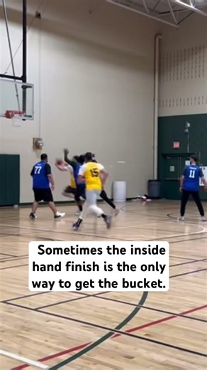 Left hand right side finish, coach would be pissed. #basketball #layup #nba #coach #ballislife #yt