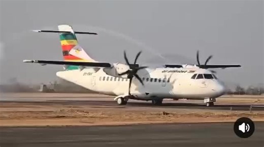 KwaMutare kwakuendeka zviri smart manje ✈️ Air Zimbabwe has landed in Mutare from Harare for US$85 for the 30-minute flight. This is the first landing in Mutare since 1980. Zvakanaka izvi toenda rini kwaMutare | Zimcelebz