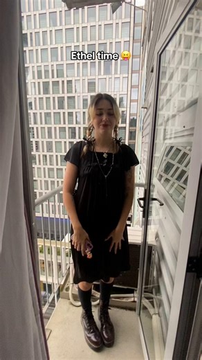 Ethel Cain's Concert Outfit: Style Inspiration