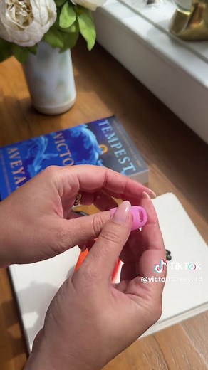 How Authors Sign Signed Editions
