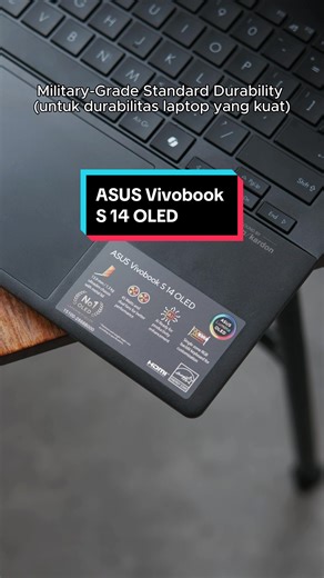 ASUS Vivobook S 14 OLED (M5406) Laptop Ultrathin Anak Kuliahan terpowerfull dengan AMD Ryzen™️ 7 8845HS processor yang dilengkapi chip AMD Ryzen™️ AI , yang memberikan efisiensi daya terbaik untuk nyala baterai yang lebih tahan lama sampai 16 jam! ASUS Vivobook S 14 OLED (M5406) memiliki Beragam fitur ASUS AI, seperti Copilot Key, ASUS AiSense Camera with Windows Studio Effects, dan ASUS AI Noise-Cancellation yang memberikan kenyamanan & kemudahan yang lebih untuk setiap produktivitas harian kam