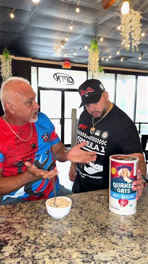 El Viejo no está fácil 😅😅😂😂 #themofongoking | mofongo