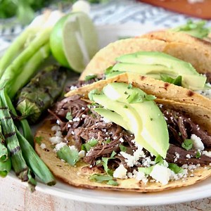 Easy Crock Pot Beef Barbacoa