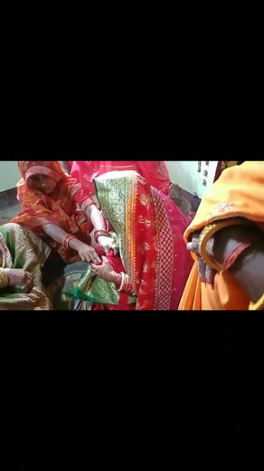 1.1K views · 49 reactions | Behan ki vidai #betividaai #samdaungeet #maithilisamdaungeet #betividaigeet #vidaaigeet #vidaai | Gunjan Choudhary | Facebook