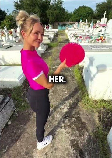 Random Grave Louis ayy #memes #cleangirl #louisayy #funny