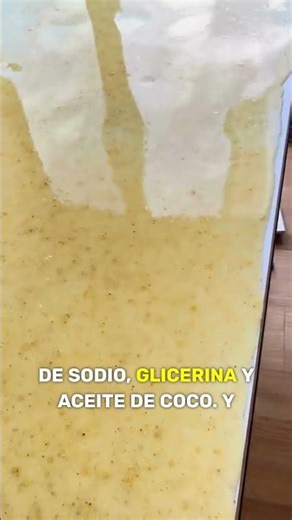 Diy bioplástico de cáscaras de Naranja