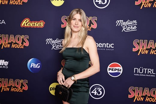 PICTURES: Eugenie Bouchard hits the beach in tiger-print bikini as she enjoys picturesque British Virgin Islands vacation