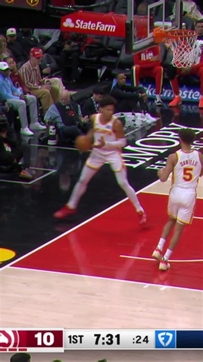 Dyson's First Bucket as a Hawk in NBA Highlights