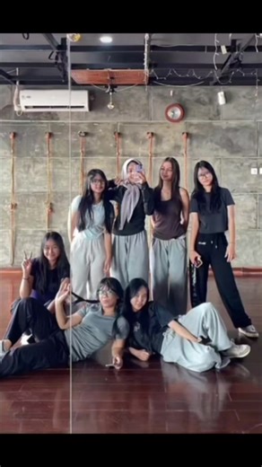 adek 🔥 #raisamarie #dance