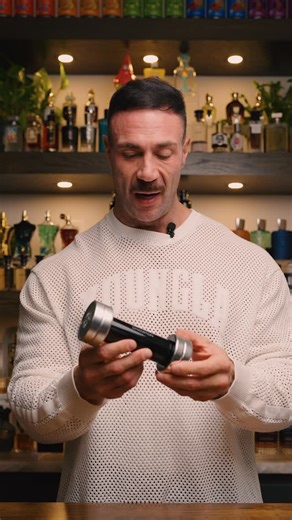 Noel Deyzel on Instagram: "I was gatekeeping this in my previous video 😅 Davidoff Champion #fragrance #cologne #perfume"