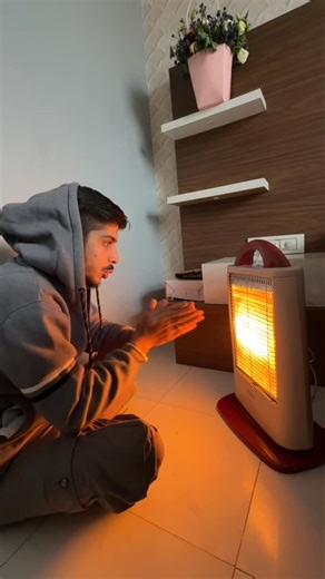 Jai Arora on Instagram: "🔥Best Gadget For Mom👩🏻 Key things it does. • Schedule devices on a timer using the Google Home app. • Automatically turns appliances on and off without manual effort. • Helps save electricity by avoiding overuse. • Makes devices like motors, geysers, and heaters safer to use. • Works perfectly with high power appliances using the 16A variant. How I use it at home. The water motor turns on automatically every morning and switches off after thirty minutes, so no early w