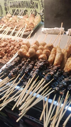 mangan angringan view nya tugu Jogja😍🥰 hanya disini 🤤 #pyp #tugujogja #yogyakarta #angkringanviral #explorejogja