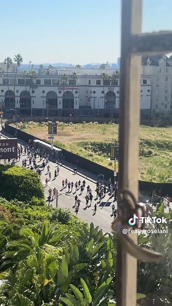 🏃‍♀️🏃‍♀️🏃‍♀️!! #lamarathon | la marathon