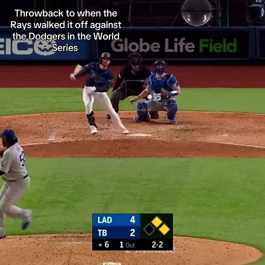 Rays Walk Off Against Dodgers in World Series Game 4