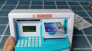 开箱试玩"ATM机存钱罐"，还带智能芯片银行卡，UP主第一次见！