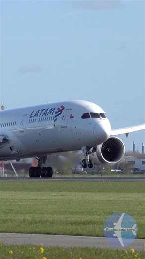 LATAM 787-9 Landing at Amsterdam Schiphol!