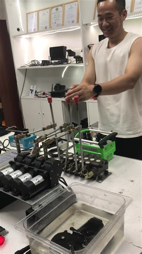 Wireless Proportional Remote Control for Crane Applications