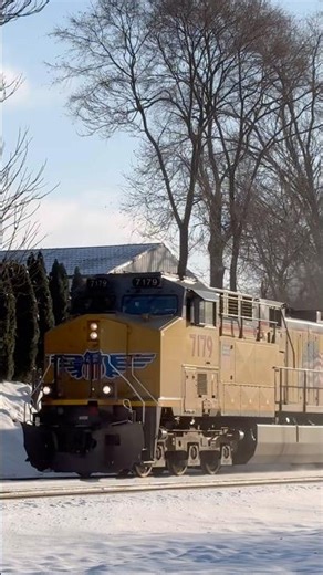UP intermodal in Lockport! #railroad #railtrack #railway #unionpacific #train #railfan