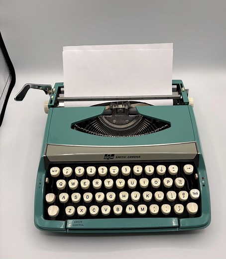 Smith Corona Corsair Deluxe Typewriter – Vintage Teal Portable, Made in England, 1960s Manual Typewriter - Etsy