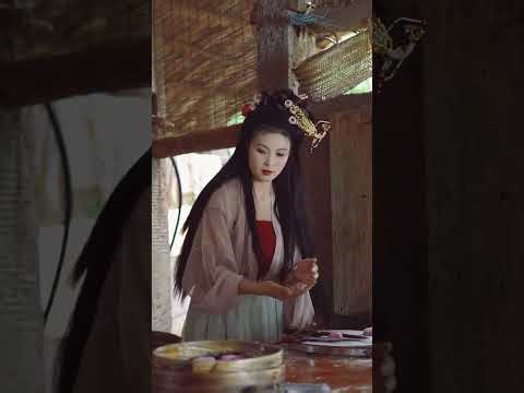 First Bloom: Discover the Beauty of Peach Blossoms in Spring