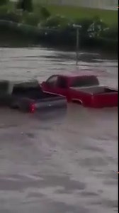 835K views · 13K shares | I would have thought the Ford was superior at Deep Water "Fording"... The Chevy needs to add this to its tail gate: https://amzn.to/2LlFGYR | Wheelers R Us | Facebook