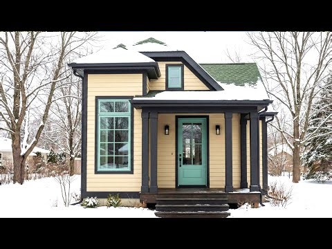 Inside This Cozy Modern Cottage: Small Home, Big Style