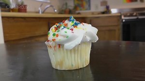 Tracy jordan eats timmy