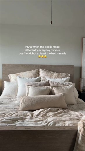 Type A girlfriend dates type B boyfriend #couplegoals #couple #fyp #datinghumor #explorepage✨️