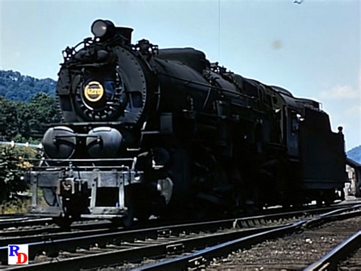 Amazing scenes of the great era of railroading when steam and diesel (and electric too) power mingled together. We're at the Pennsylvania Railroad's Enloa Yard on the west side of the Susquehanna River. From the Railroad Video Productions show "Pennsylvania Power, Part 8" https://rfd.video/PRRPower8 | Steam Giants