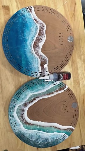 It’s all in the details! Using my @starbondadhesives glue to put the finishing touches on these cribbage boards…makers medallions from @von_hanke . . . Credit: @drinks.on.me19 🛒: https://starbond.com/products/black-medium-thick-ca-glue-kbl-500? #repost #CribbageBoard #Woodworking #MakersGonnaMake #CraftingDetails #DIYWoodwork #HandmadeProjects