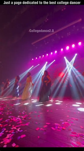 college dance on Instagram: "Girls group dance performance 😍🔥🔥🔥"