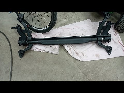 Changer un train arrière sur Peugeot 206