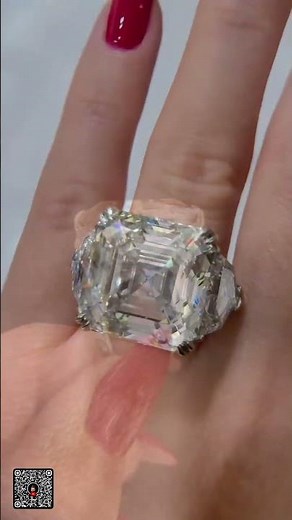 Unveiling the Asscher Cut Masterpiece at Leon Diamond!💎