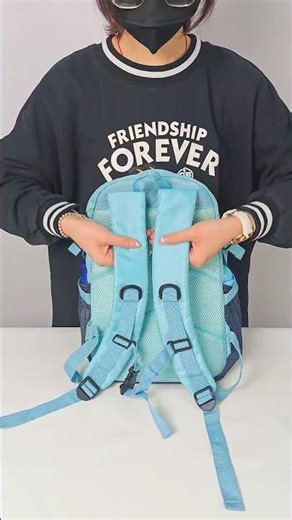 This lightweight kids' hiking backpack is amazing!