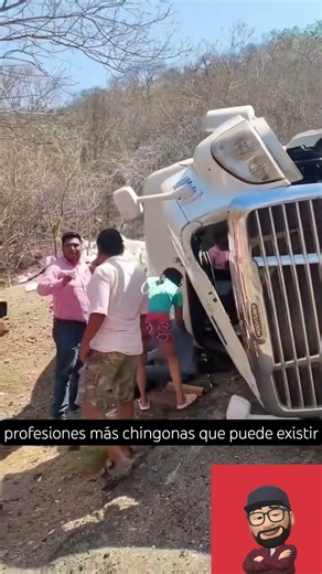 Dicen que manejar un tráiler es fácil
