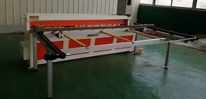 [Hot Item] Insulation Material Paperboard Automatic Feeding Cut Machine