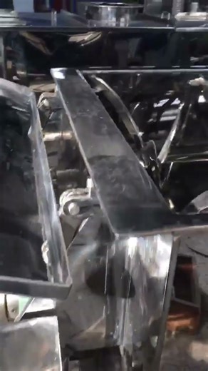 How ribbon blender works?