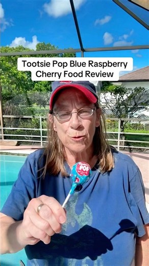 Two best flavors in one! #foodreview #lollipop #candy
