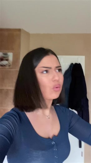 Les amis vous pouvez retrouver le lien dans la bio de @rayalix ! L’application c’est « GOZO » allez vous éclater ! 😃