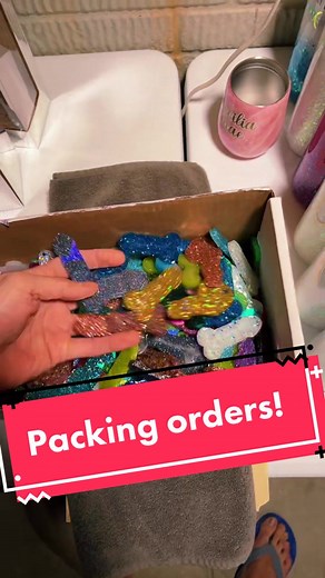 Prep work #smallbusiness #glittertumblers #tumblers #grateful #blessed #etsyseller #etsy #packingorders #cstdesigns #happy #progress #thankyou #orders