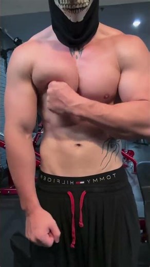 “Mask On, Gains Out 😈🔥 Insane Physique Reveal!”