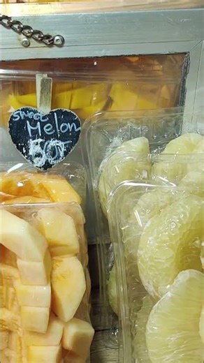 Phuket's Sweetest Secret: Watermelon & Live Beats Under the Stars - Phuket Old Town Night Market! 🍉🎶