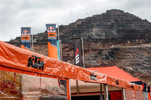 Win the 2026 Ultimate Red Bull Erzbergrodeo Experience | KTM Schweiz